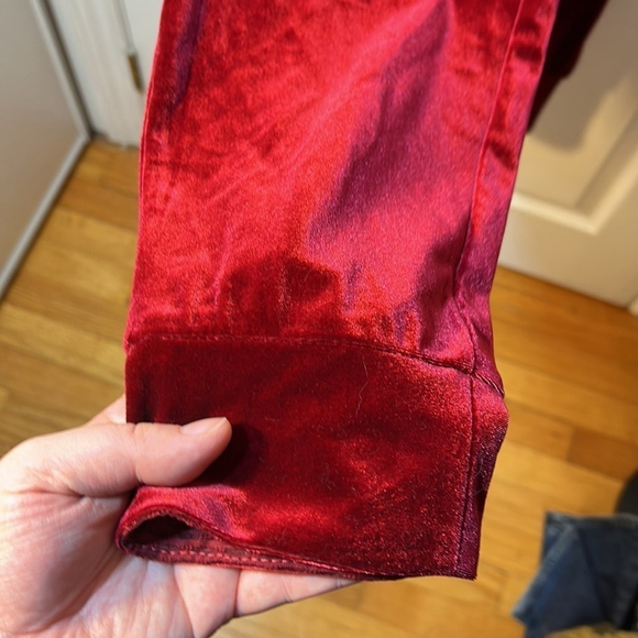 Nola red velvet holiday style jogger pants Size X/14 - Picture 4 of 5
